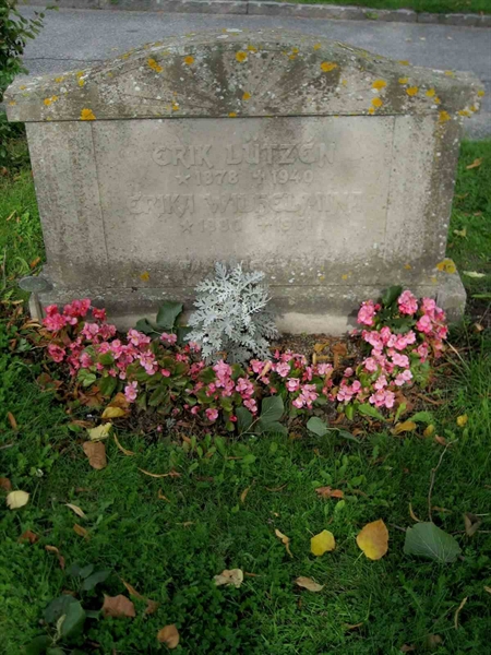Grave number: F 15    60-61