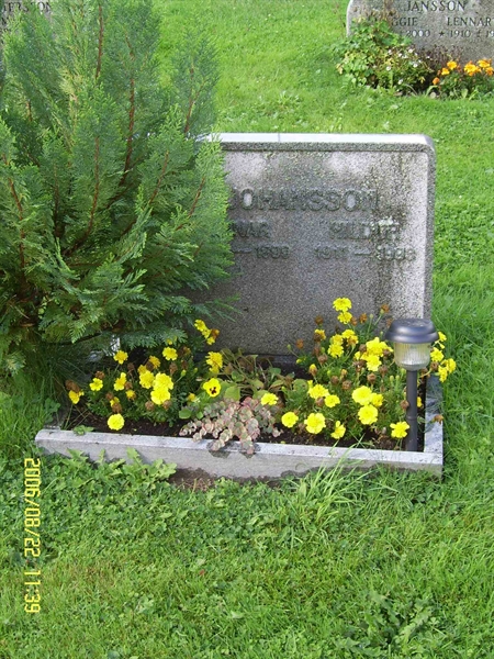Grave number: F 07    68