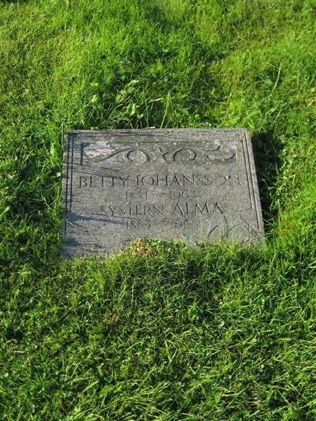 Grave number: F 18   229