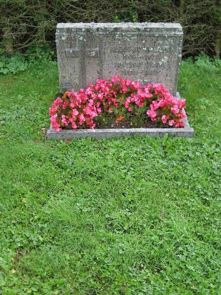 Grave number: F 08     3-4