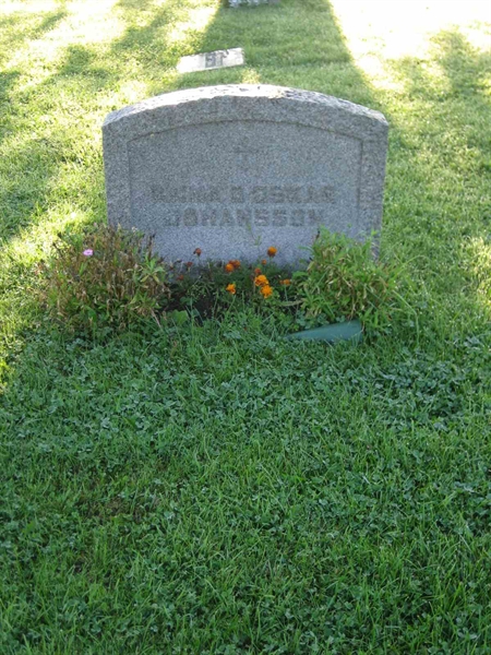 Grave number: F 18   201-202