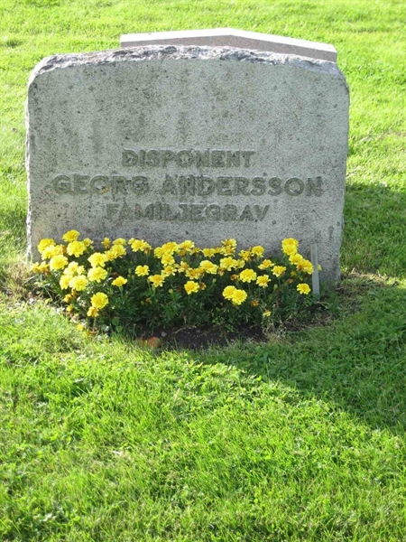 Grave number: F 18   162-163