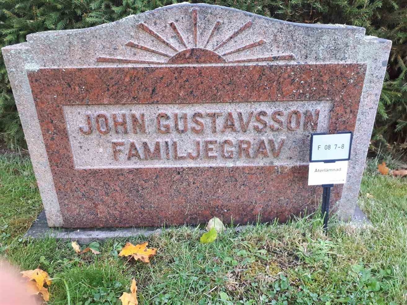 Grave number: F 08     7-8