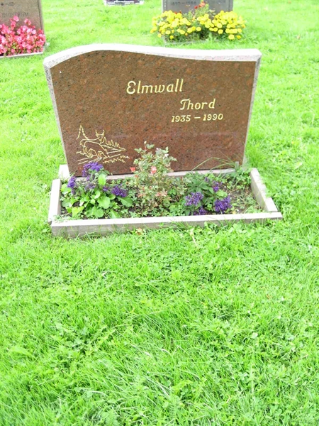 Grave number: F 10   210-211