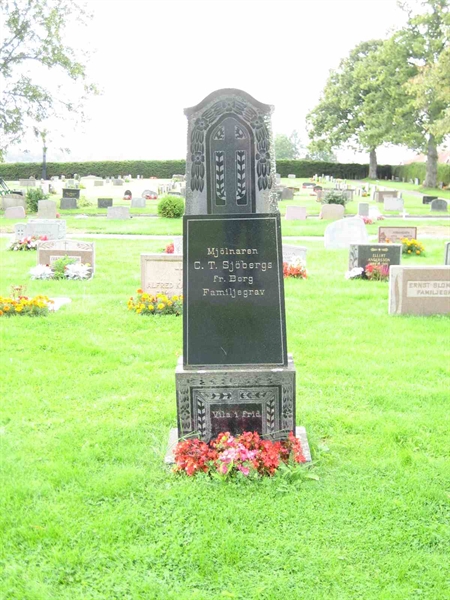 Grave number: F 10   288-289