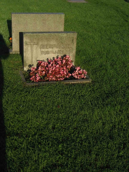 Grave number: F 18   188-189