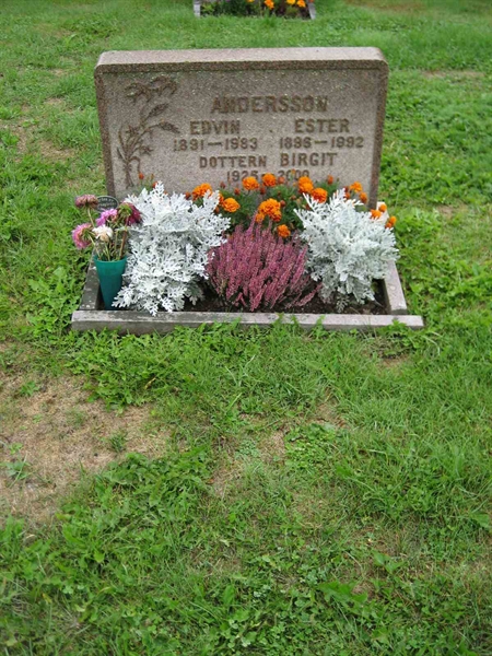 Grave number: F 08    67-68