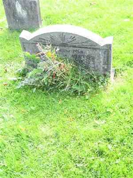 Grave number: F 16   117-118