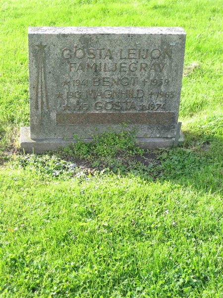 Grave number: F 18   138-139