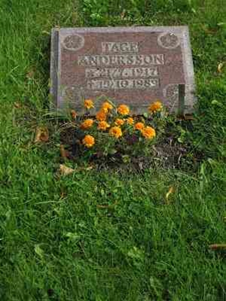 Grave number: F 16    90-91