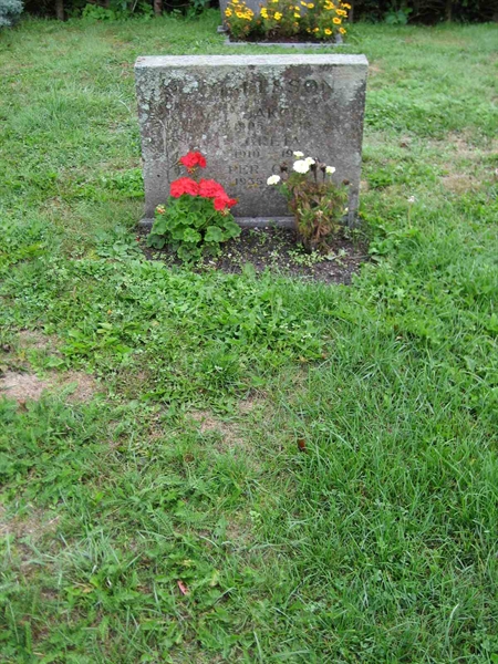 Grave number: F 08    61-62