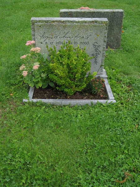 Grave number: F 08   119-120