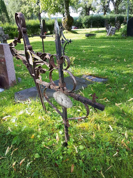 Gravnummer: GK A 4   275V