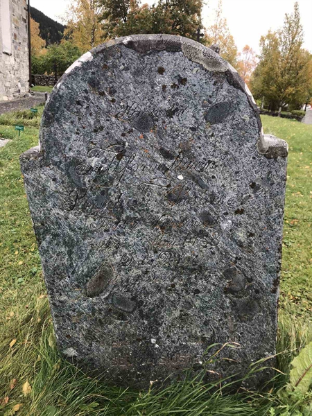 Grave number: ÅR A   305