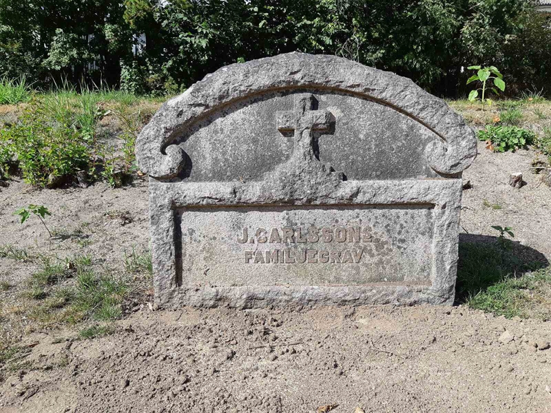 Grave number: 02 02   145-147
