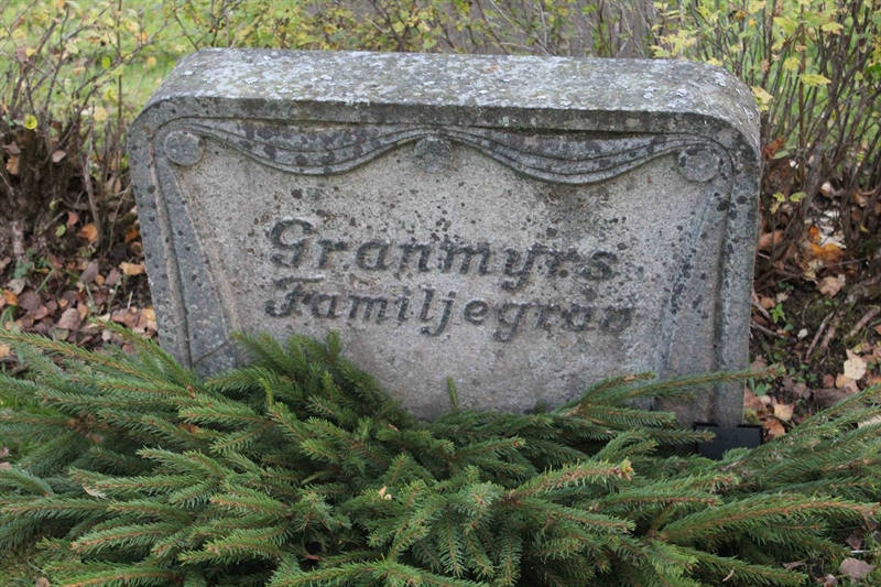 Grave number: A L  581