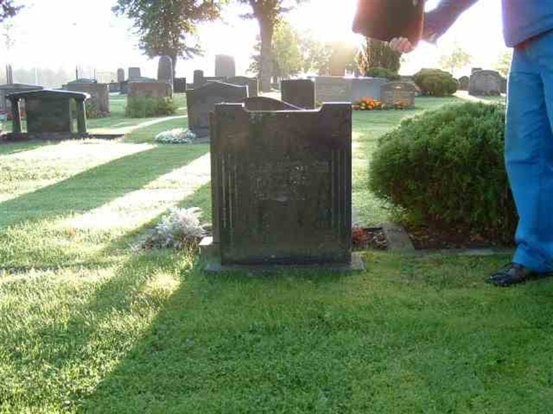 Grave number: 01 C   176