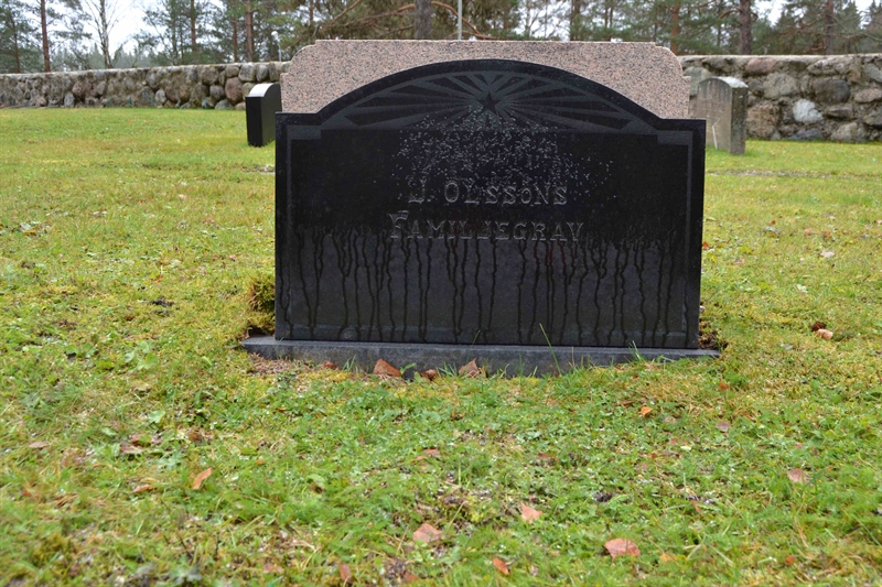 Grave number: 4 F   143