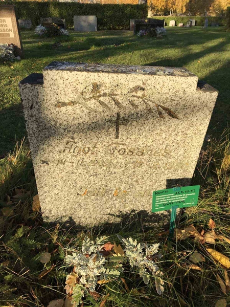 Grave number: ÅR B   311, 312
