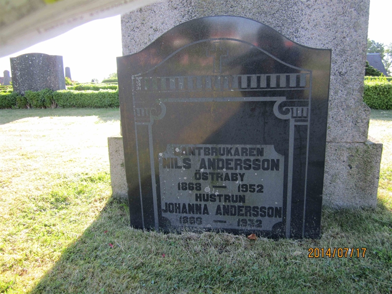 Grave number: 10 D    21