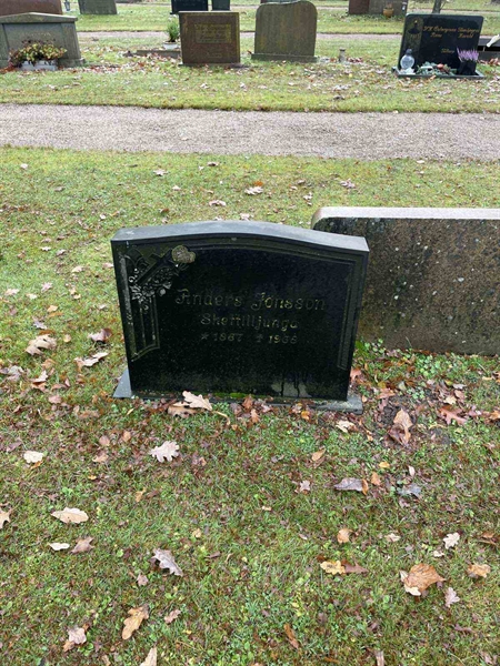 Grave number: VV 4   188, 189, 190