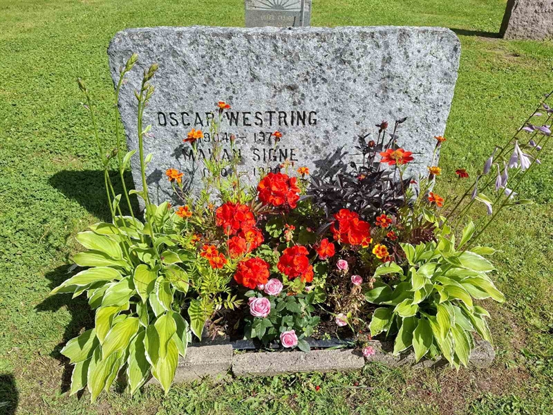 Grave number: 001 2   846