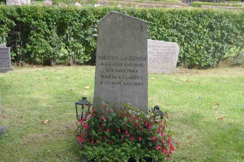 Grave number: 07 9   761