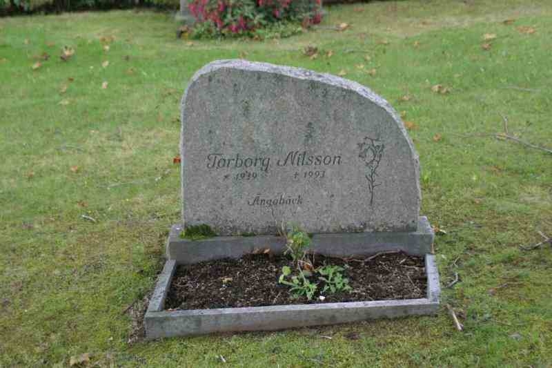 Grave number: 07 9   753