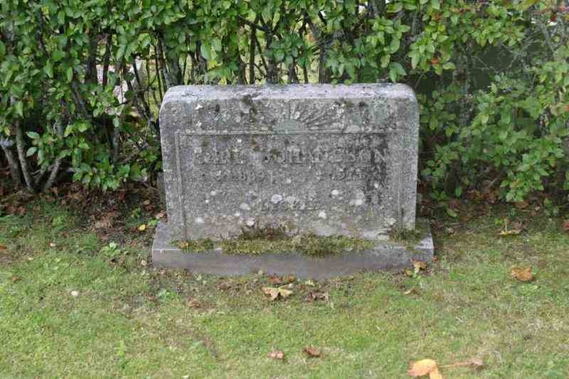 Grave number: 07 9   683