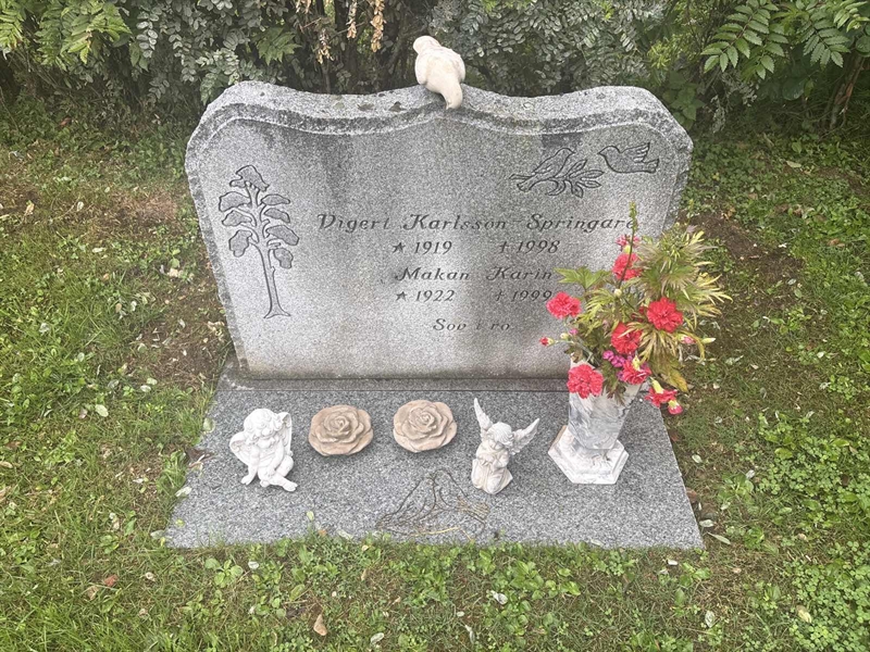 Grave number: 002 2   609