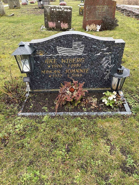 Grave number: Ar A 9