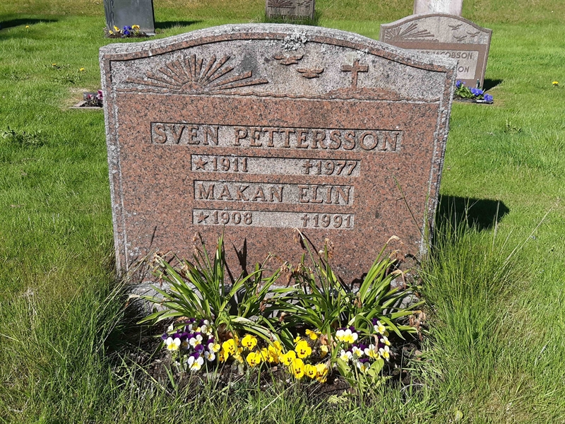 Grave number: KA 09    69-70