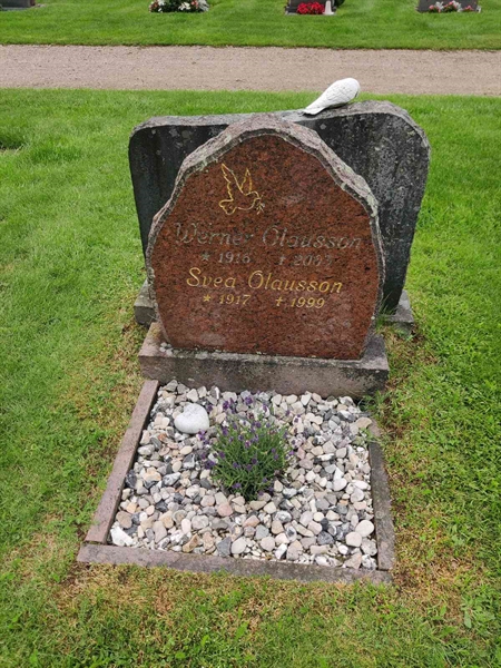 Grave number: VK K   369, 370