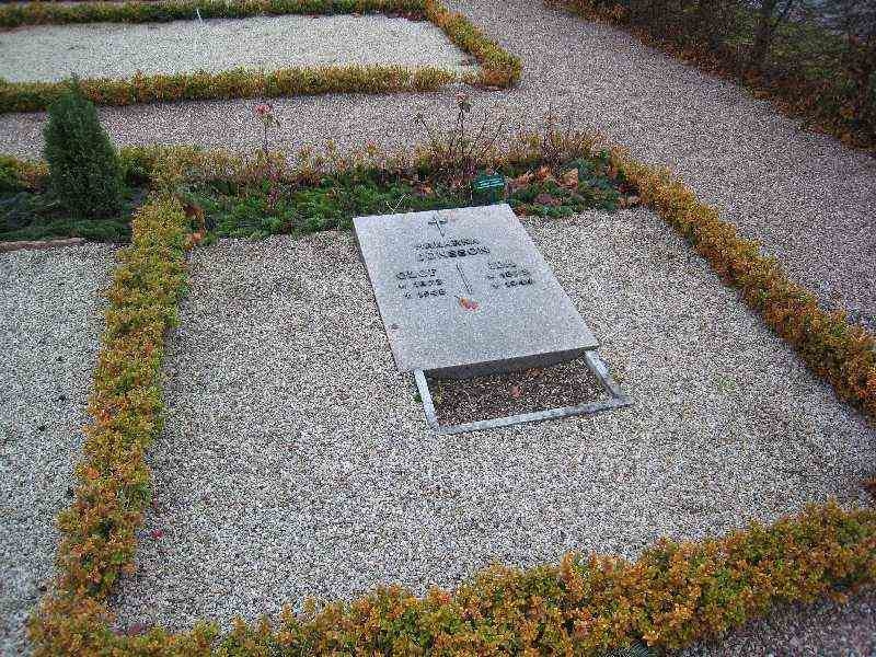 Grave number: NK D    65