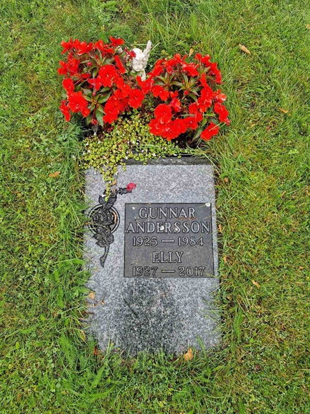 Grave number: 1 GL.4   116