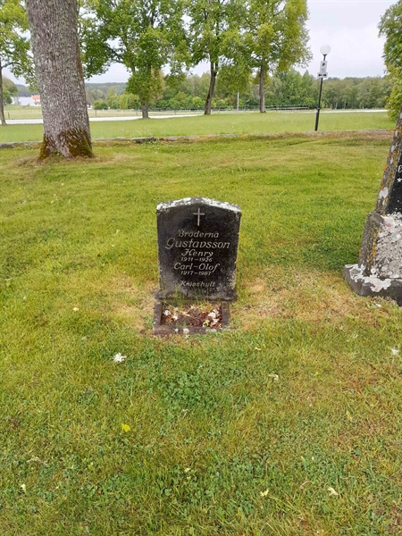 Gravnummer: ROG E   33, 34, 35