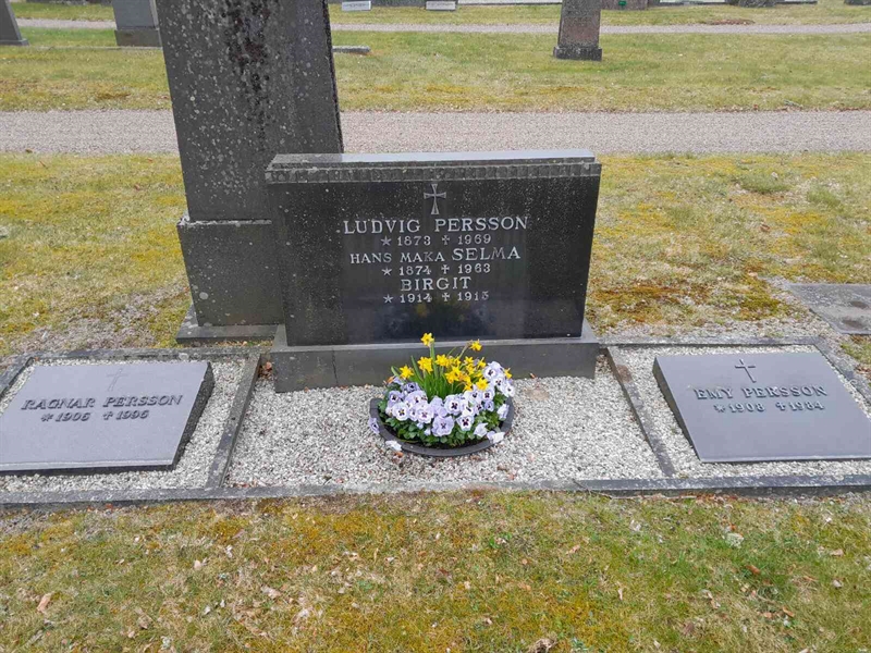 Grave number: 30 A 23A-D