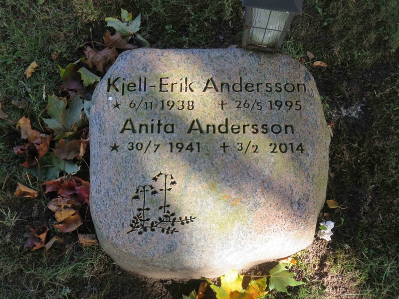 Grave number: HK N    12B