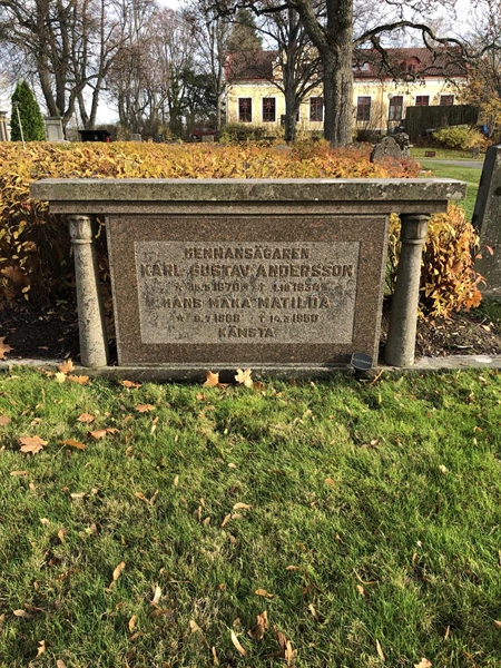 Grave number: TUR   475-476
