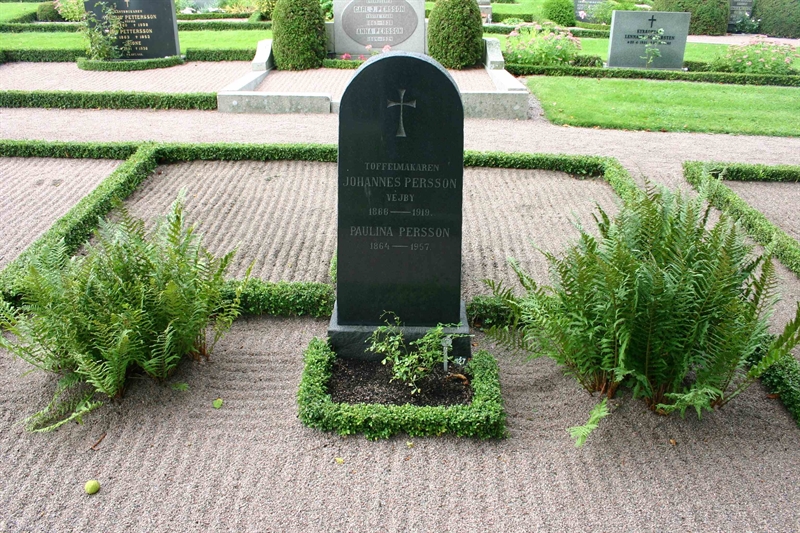 Grave number: GK SD   127a, 127b, 127c