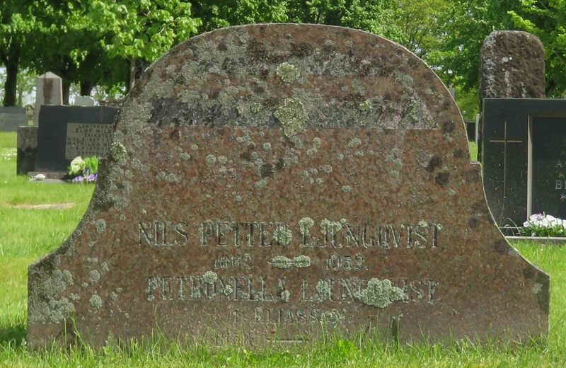 Grave number: 01 J    34, 35
