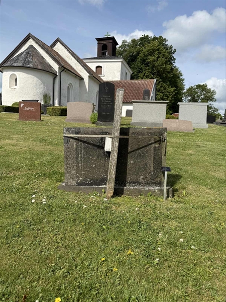 Hautatunnus: FÅ B 136, 137
