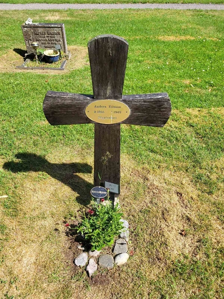 Grave number: Jä 06   207