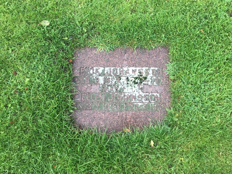 Grave number: SK 1 02  268, 269