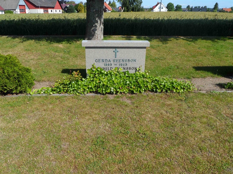 Grave number: ÖV K    14, 15