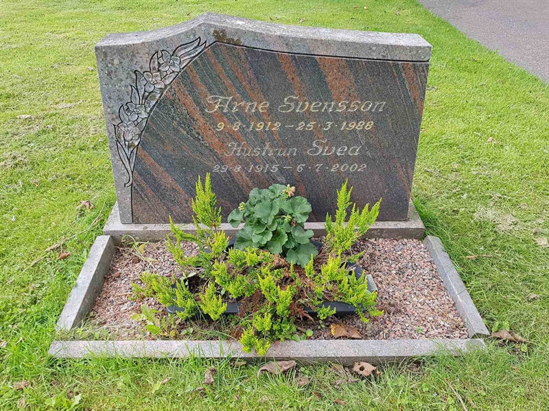 Grave number: 06 60869