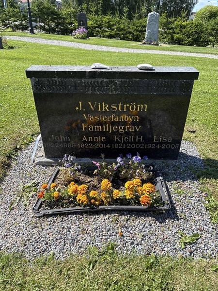 Grave number: 4 G GF 93-94