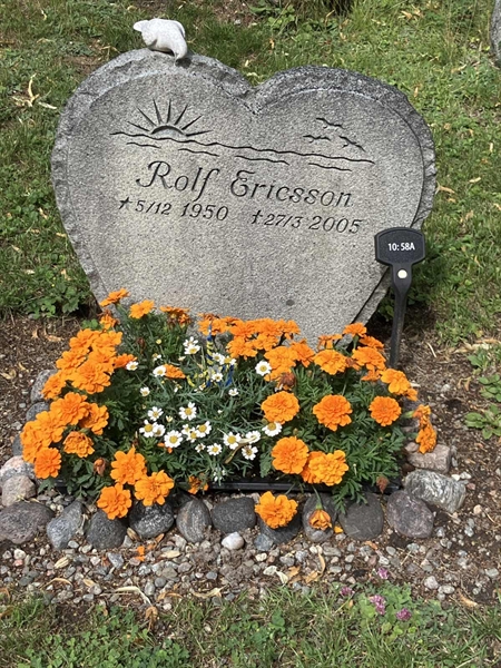 Grave number: 1 10    58A