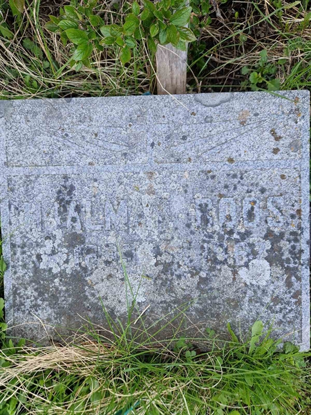 Grave number: 501 21 4184