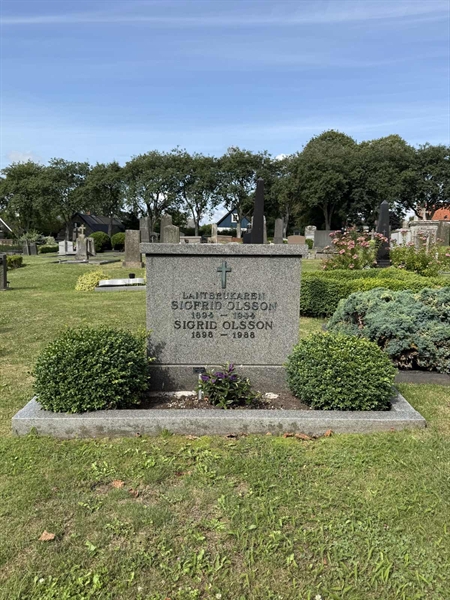 Grave number: ON C   442, 443